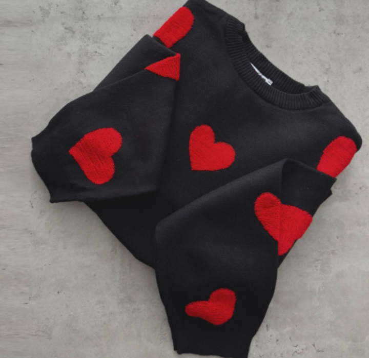 Jade™ | Sweter komfortowy z sercami